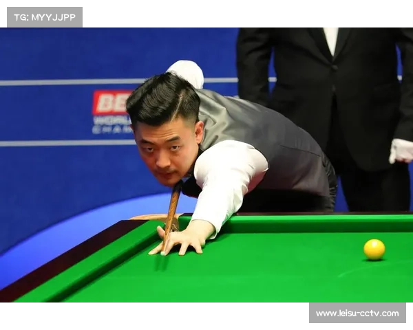 北爱赛傅家俊因伤退赛福德轻松晋级次轮展现强劲竞技状态