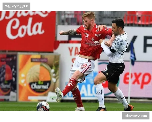 布雷斯特1-1战平欧塞尔,双方门将均贡献多次关键扑救